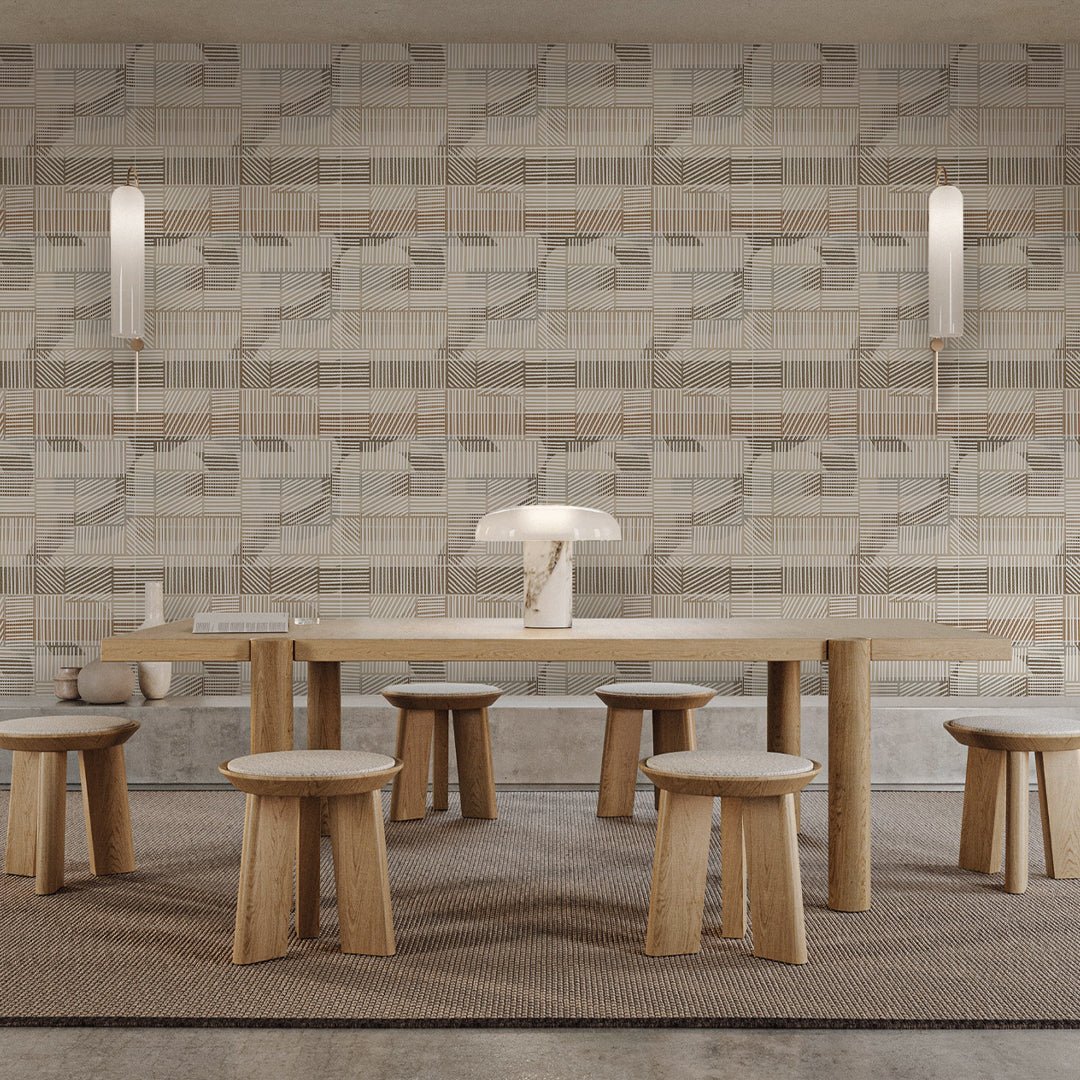 Papier peint à rayures beiges