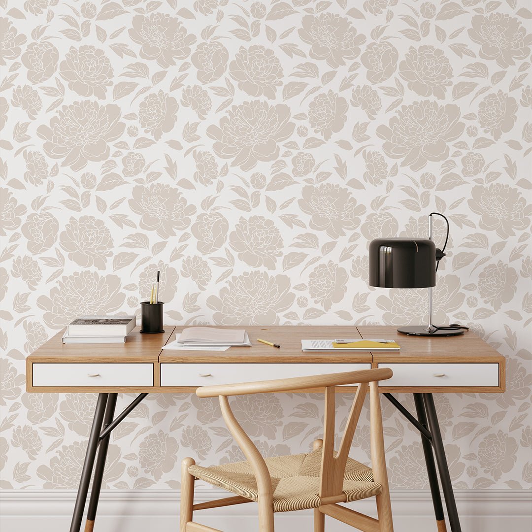 Papier peint à fleurs de pivoines beige nude