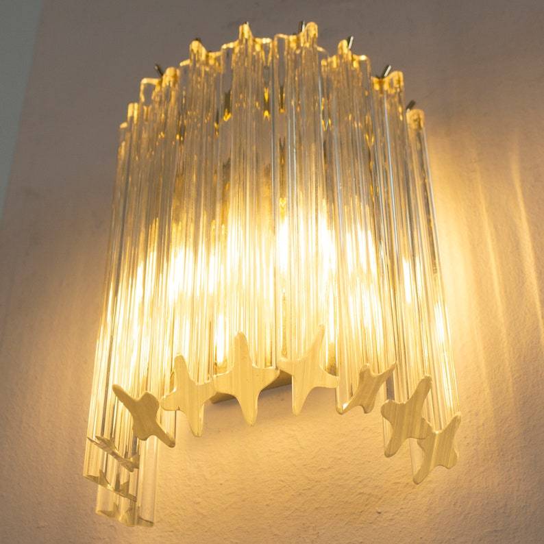 Ensemble de deux appliques murales prismatiques en verre, style rétro