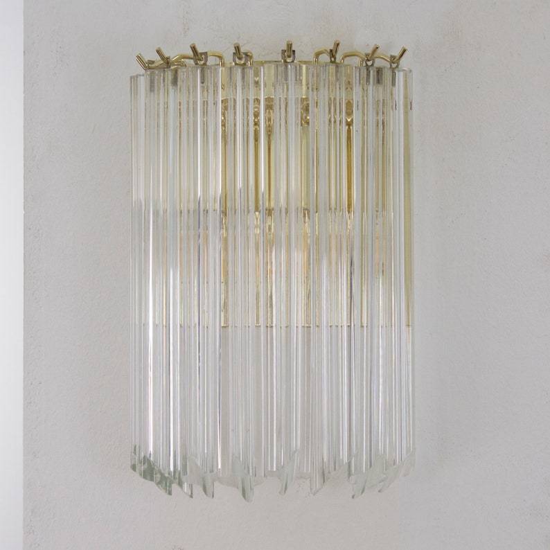 Ensemble de deux appliques murales prismatiques en verre, style rétro