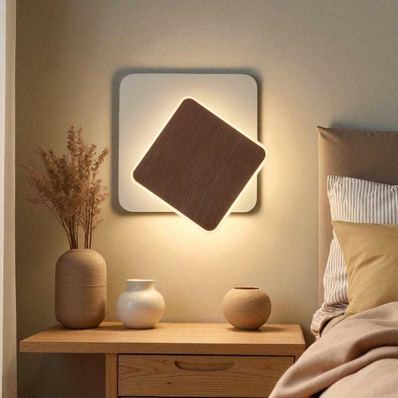 Applique murale moderne en bois à LED, lumière d'ambiance chaleureuse
