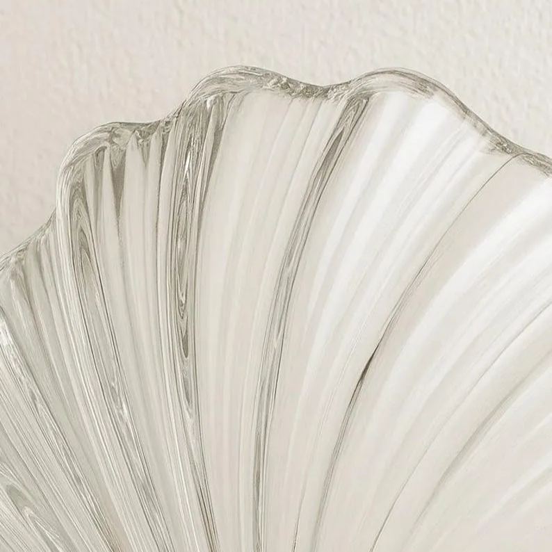 Applique murale coquillage doré, style moderne élégant