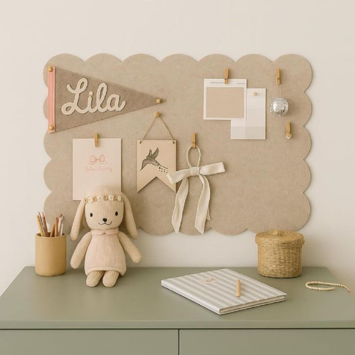 Tableau d'affichage en feutre festonné Orelle | Panneau pliable en feutre autocollant pour mur | de bureau, Vision Board, exposition d'oeuvres d'art pour enfants | Beige