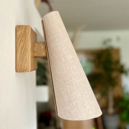 Applique murale en chêne, abat-jour en tissu crème