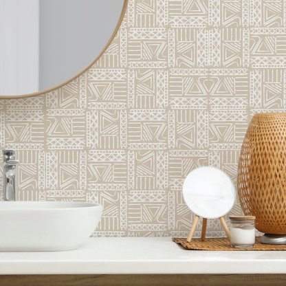 Papier peint beige à symboles africains