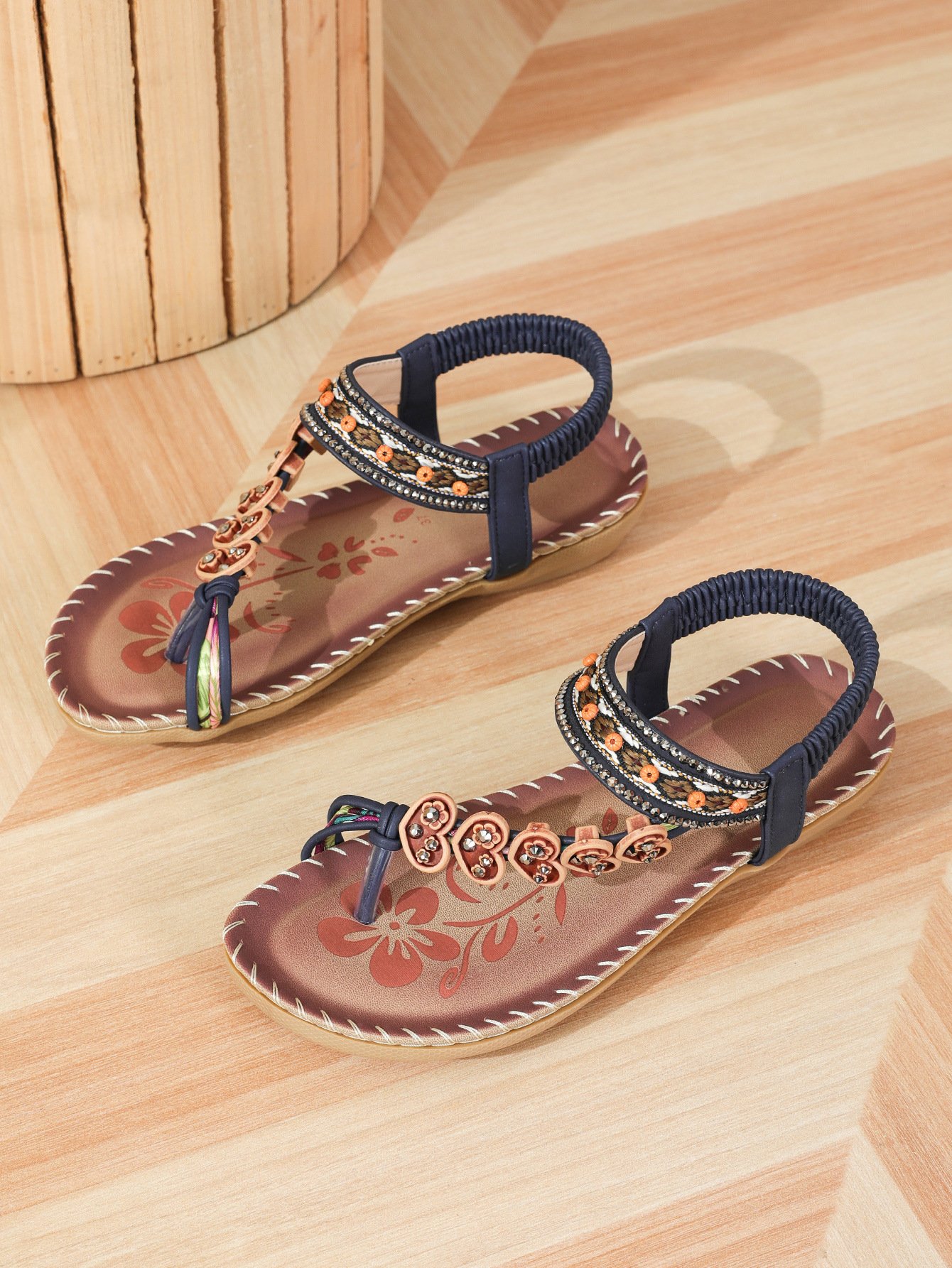Bohemian Ethnic Style Women's Shoes Summer Fashion Beach Flat Sandals Beaded Diamond Flip Flops Sandals