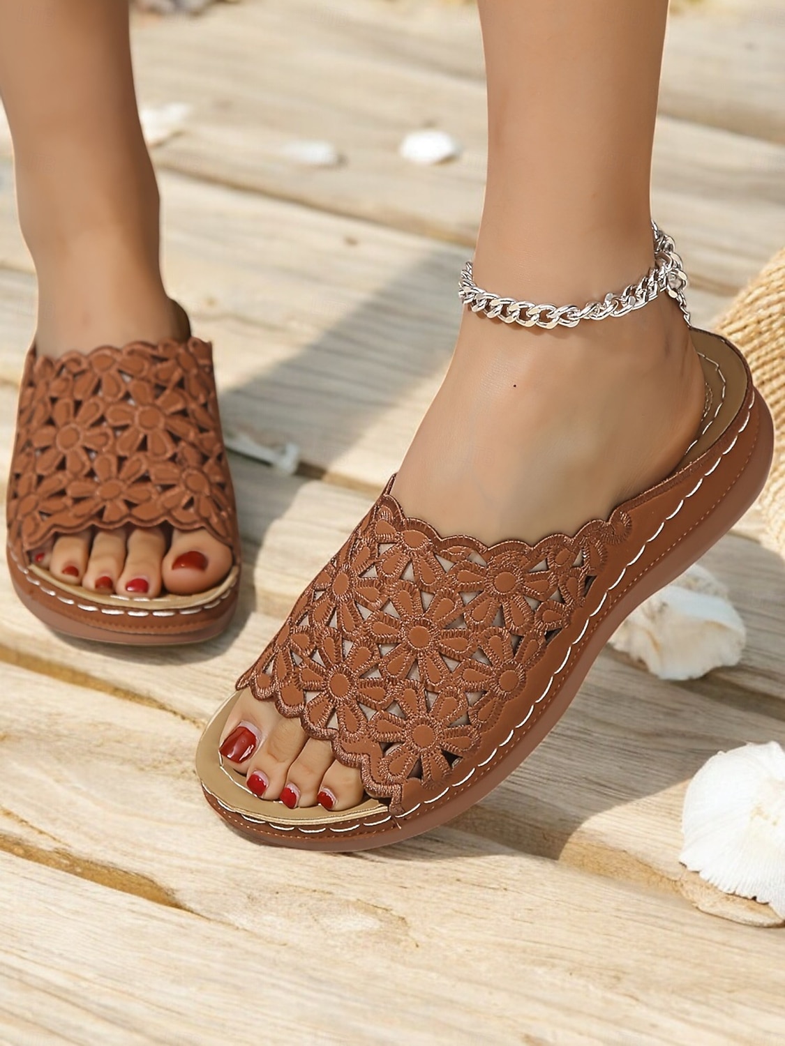 Women's White Floral Lace Slip-On Sandals &ndash; Comfortable Flat Sandals with Scalloped Edges for Summer, Beach & Casual Wear 2026 - GBP &pound;14 &ndash;P1