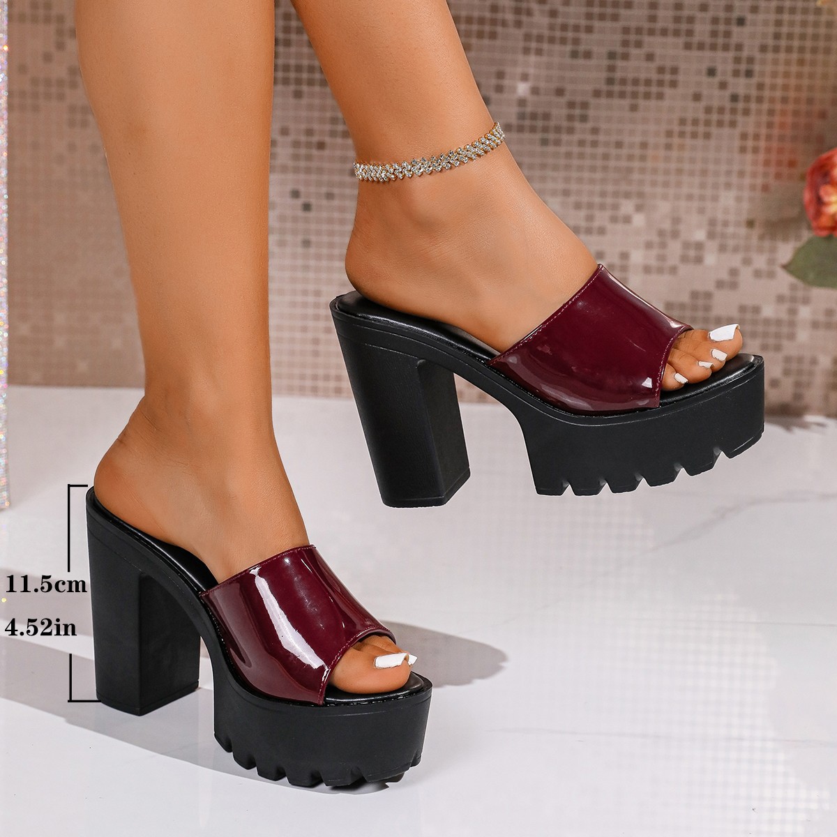 Chunky high-heeled sandals