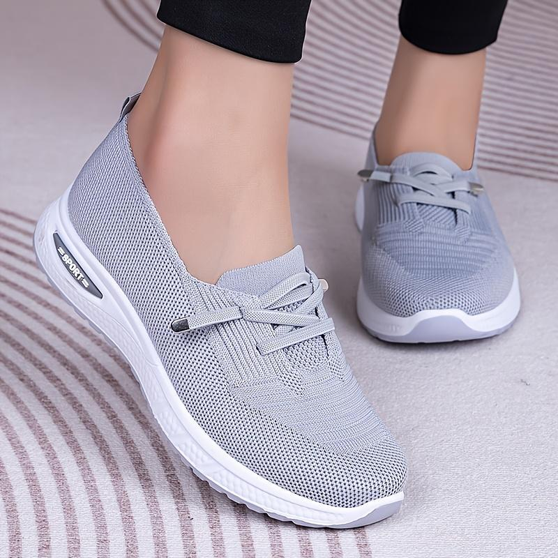 Slip On Sneakers Women Breathable Mesh Knitted Woven Low Top Walking Shoes Lightweight Wide Width Non-Slip Shoes