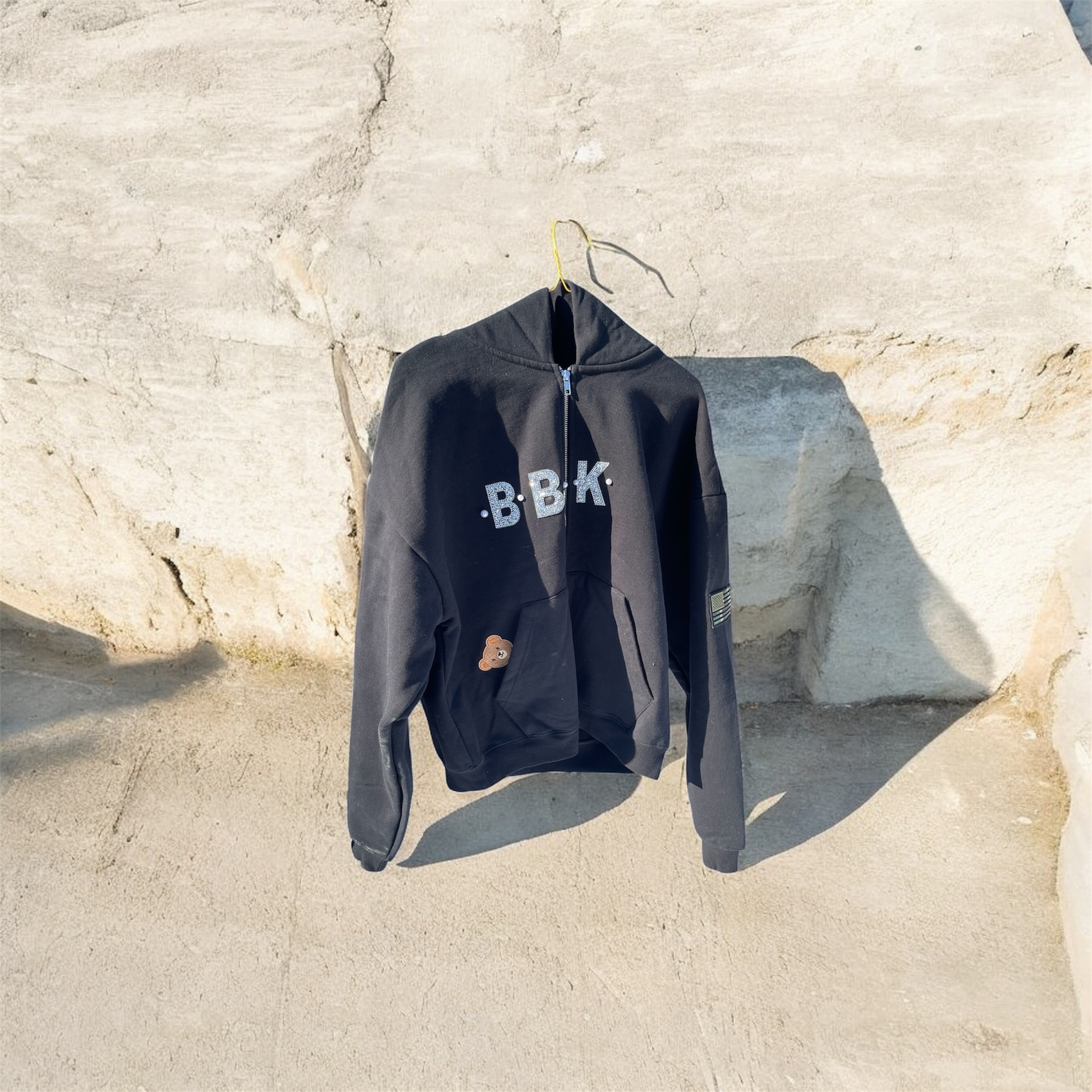 LBV.1 HOODIE