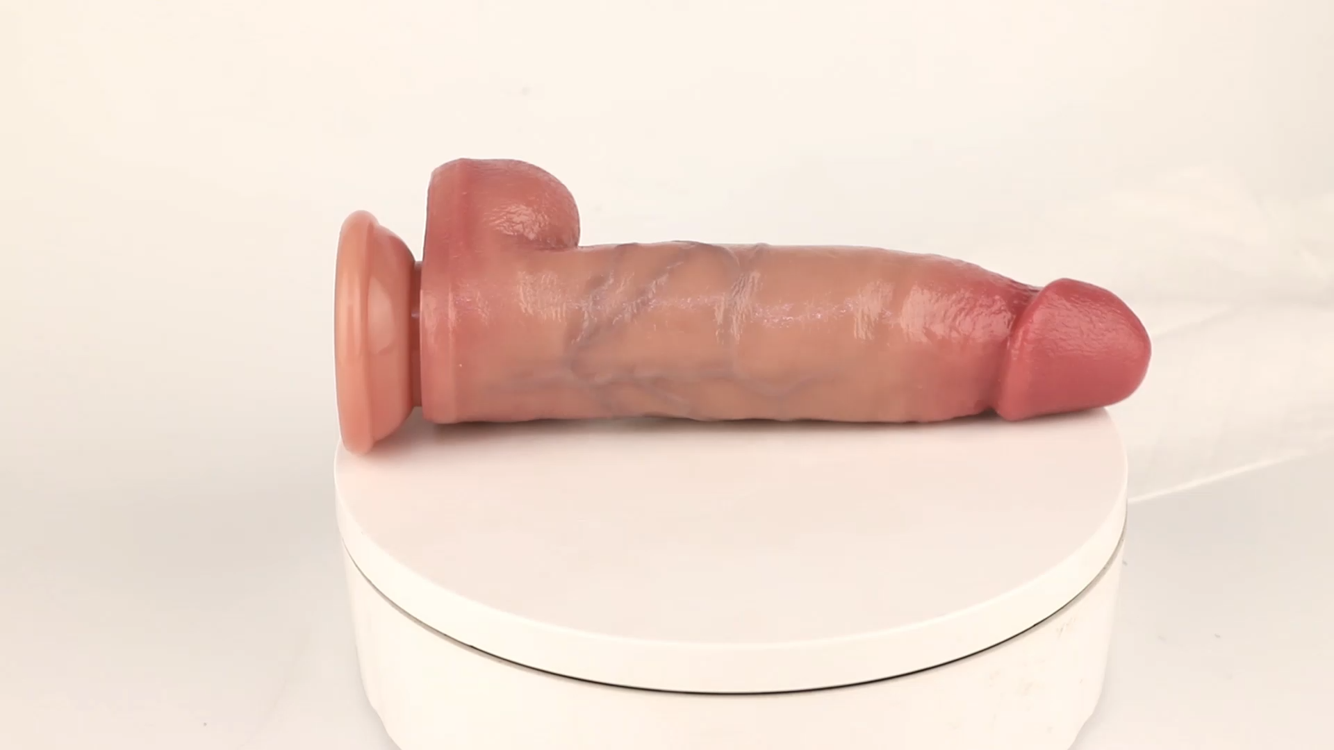 Viggo 8.5" x 1.97" Realistic Thrusting Dildo