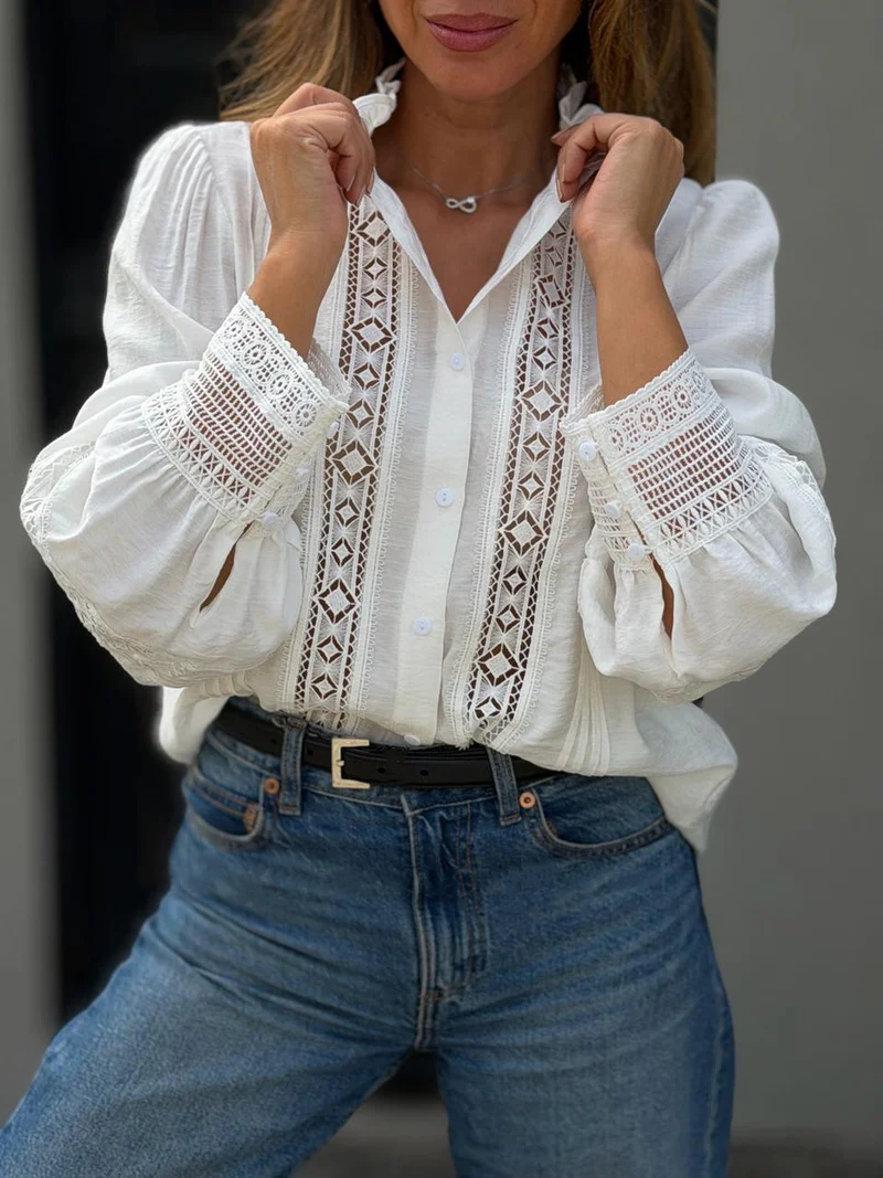 NEW🔥 Women's Vintage-Style White Shirt with Lace Paneling