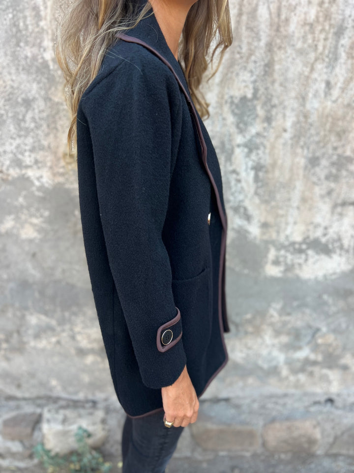 NEW🔥 2025 Women's Button Casual V-Neck Jacket