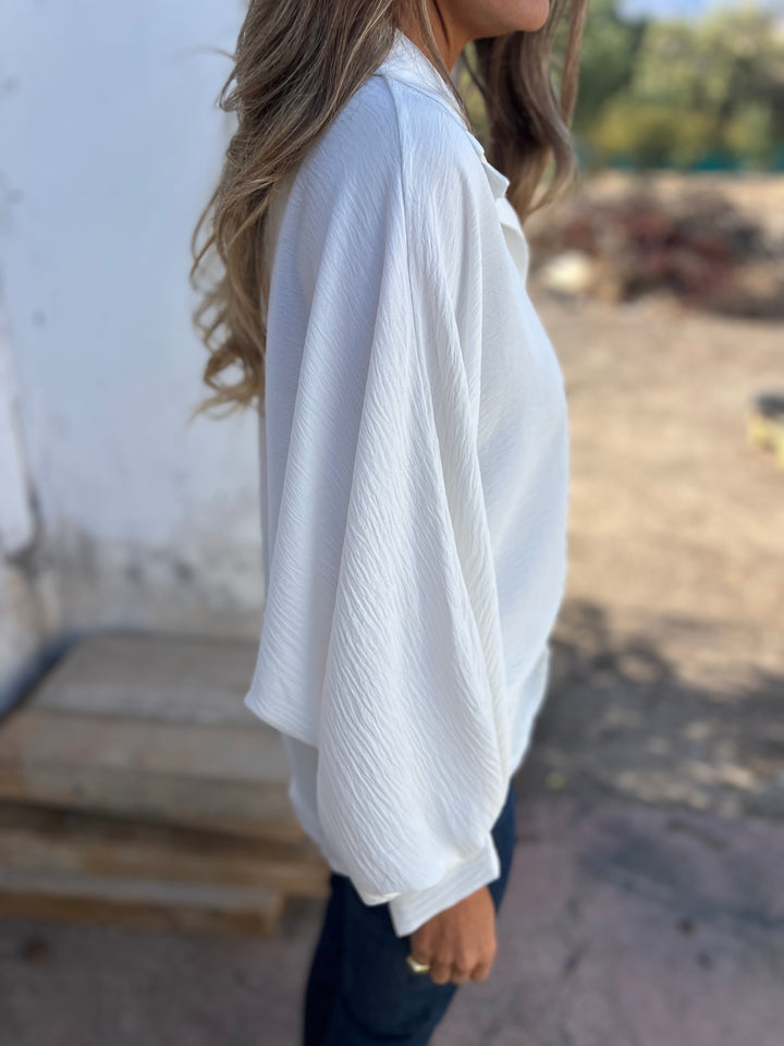 48% OFF🔥 Women's Lapel Single Breasted Solid Color Shirt (Buy 2 free shipping)