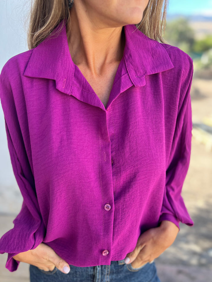 48% OFF🔥 Women's Lapel Single Breasted Solid Color Shirt (Buy 2 free shipping)