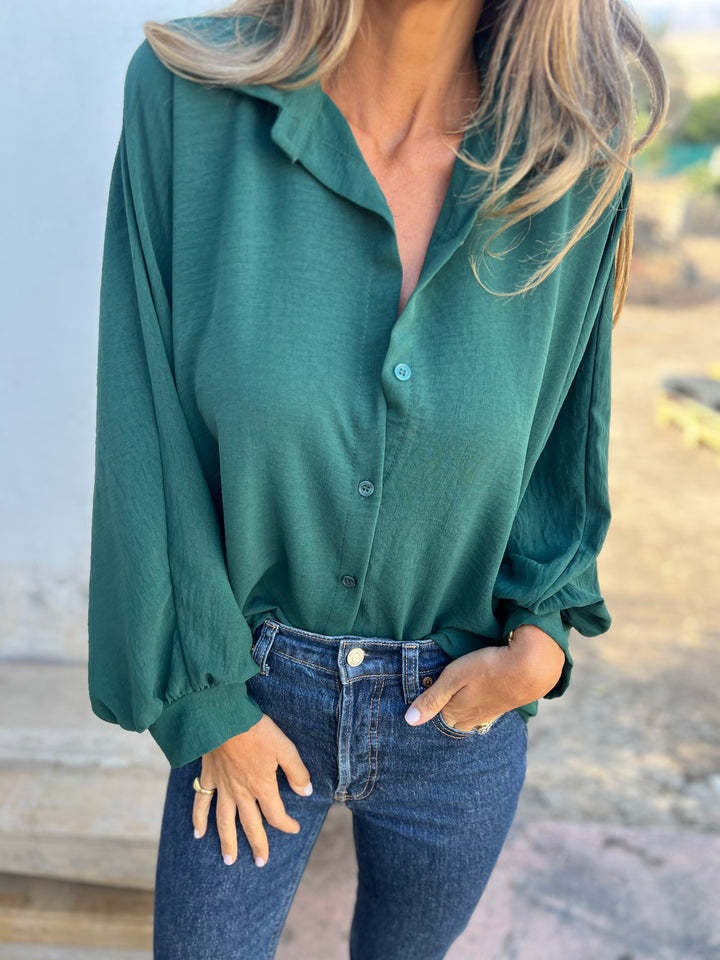 48% OFF🔥 Women's Lapel Single Breasted Solid Color Shirt (Buy 2 free shipping)