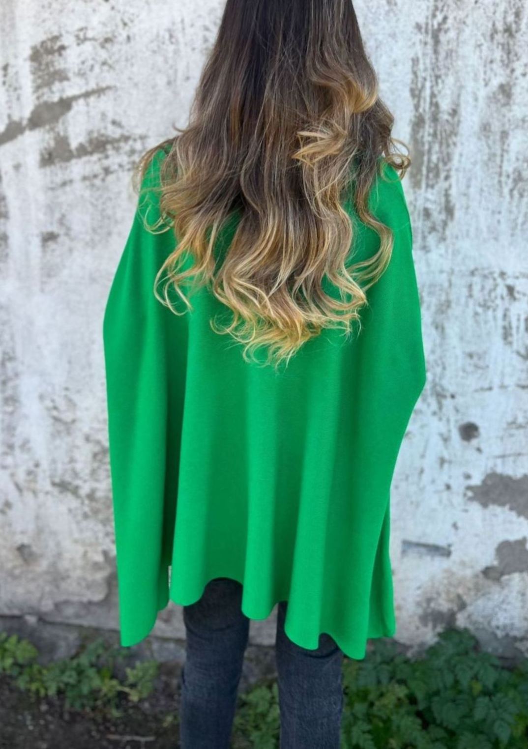 New Arrivals🔥 women's long-sleeved knitted V-neck loose long top