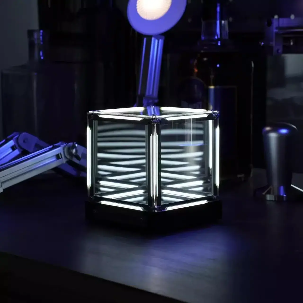 Light Cube: 4D Infinite Space Abyss Lamp