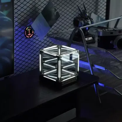 Light Cube: 4D Infinite Space Abyss Lamp