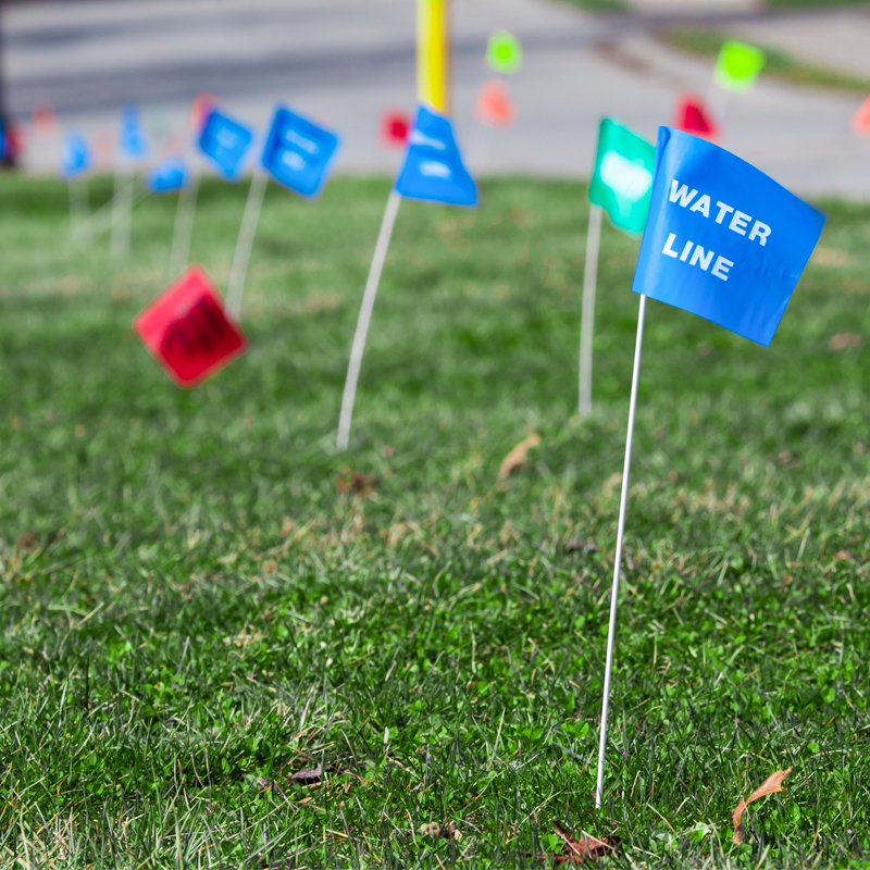PVC MARKING FLAG - 4"x 5"x 15"/ 10 x 13 x 38 CM