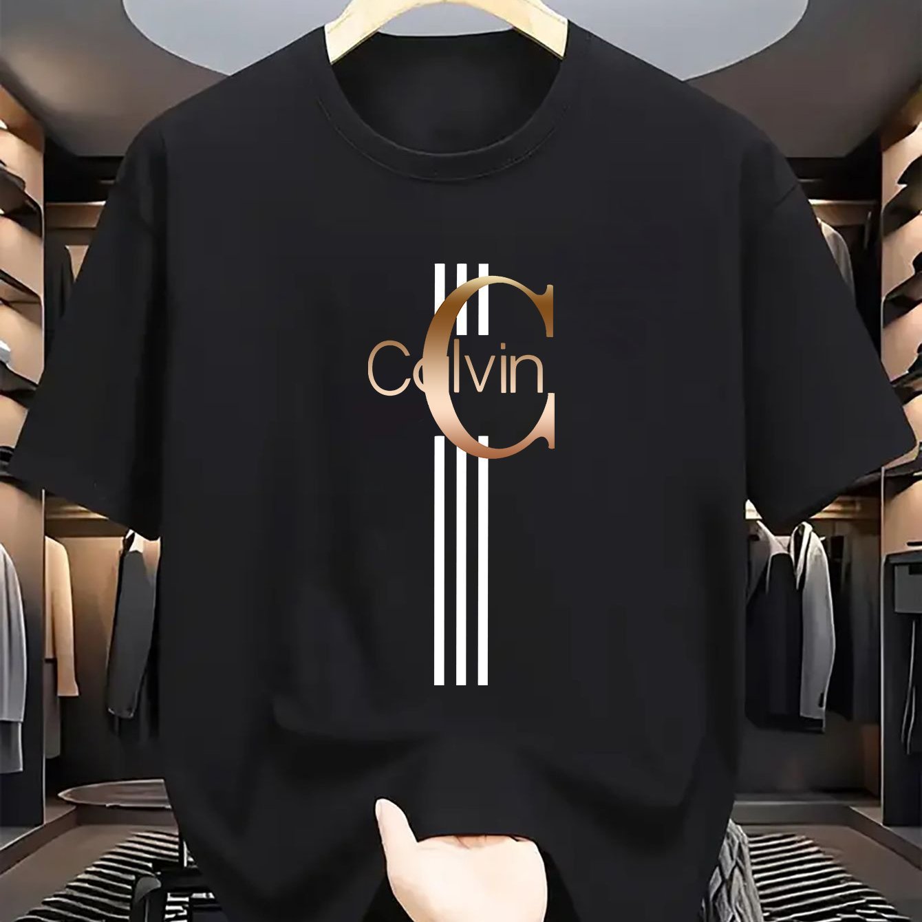 Simple and sophisticated T-shirt