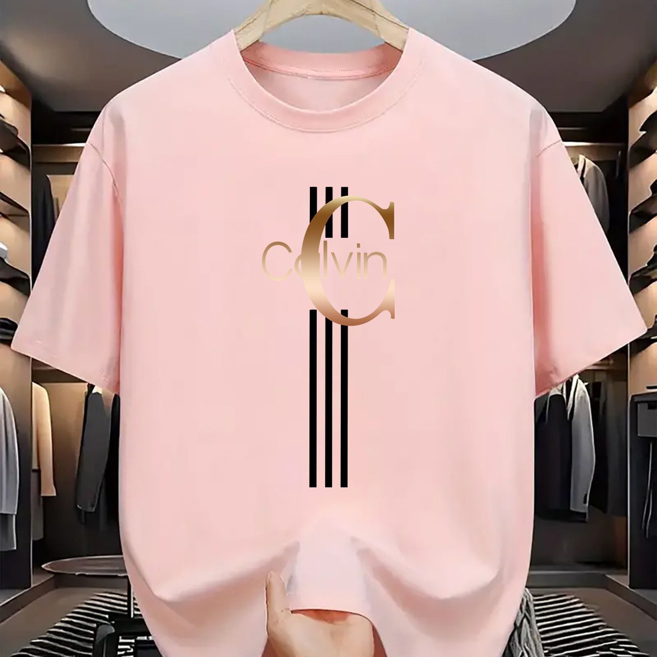 Simple and sophisticated T-shirt