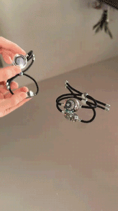 Interaktywna funkcja dotyku/światła bransoletki