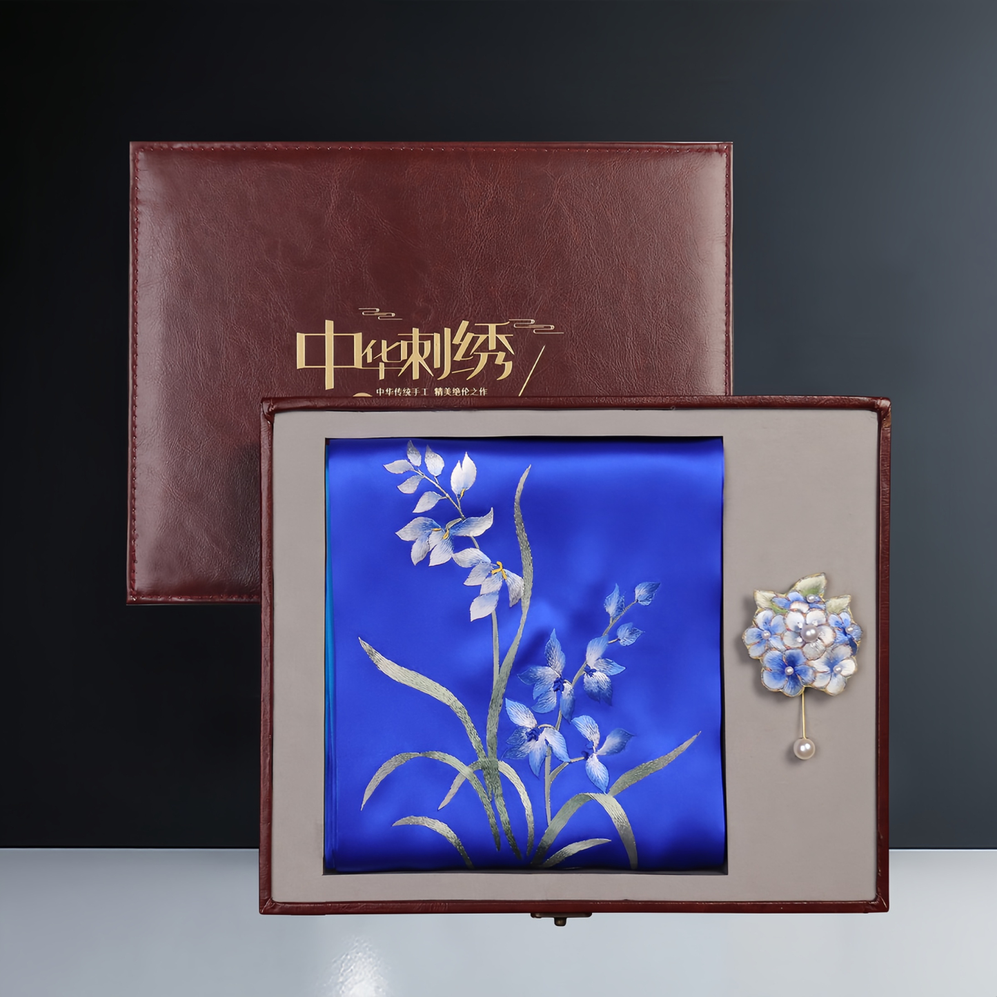 Clivia Miniata Suzhou Embroidery Silk Scarf