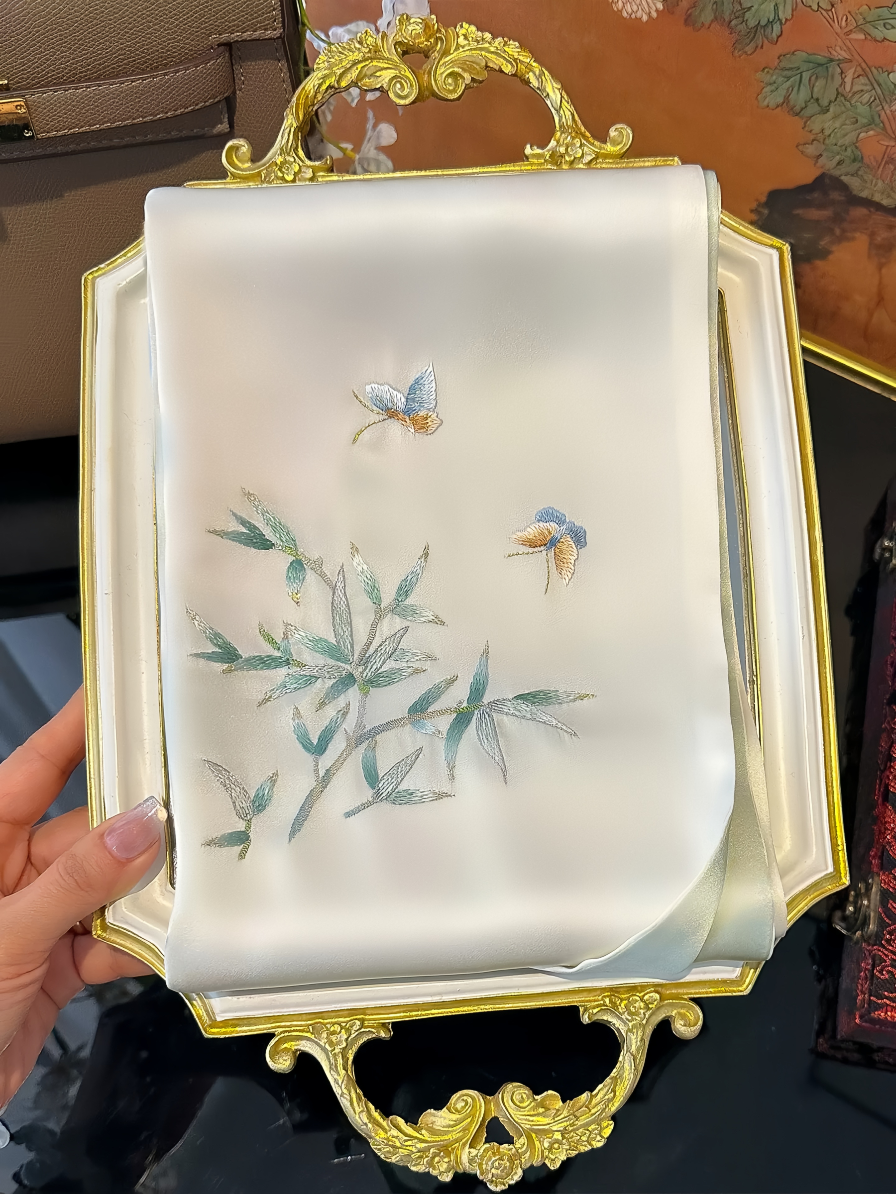 Premium Collection: Suzhou Embroidery Silk Scarf