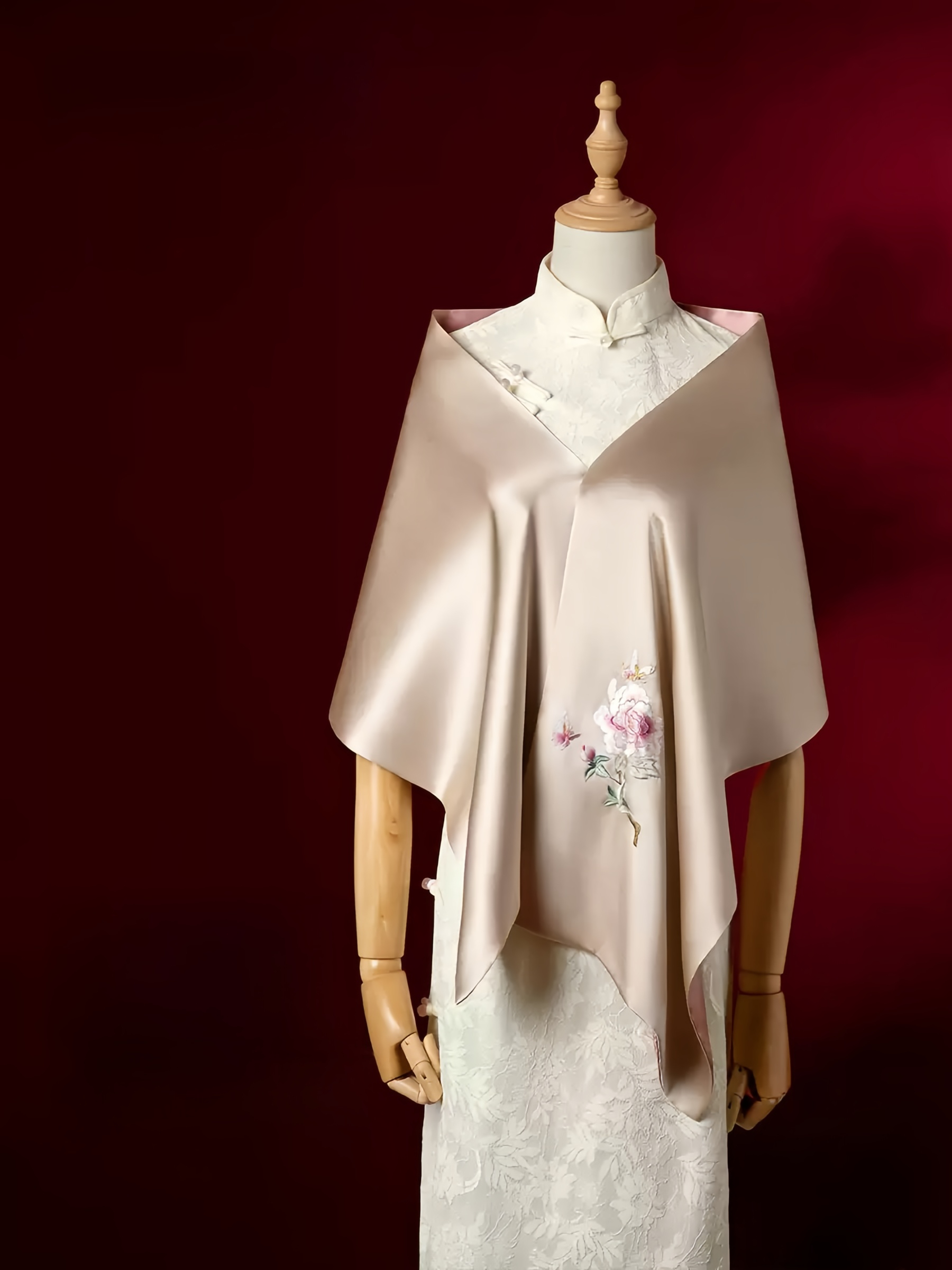 Premium Collection: Suzhou Embroidery Silk Scarf