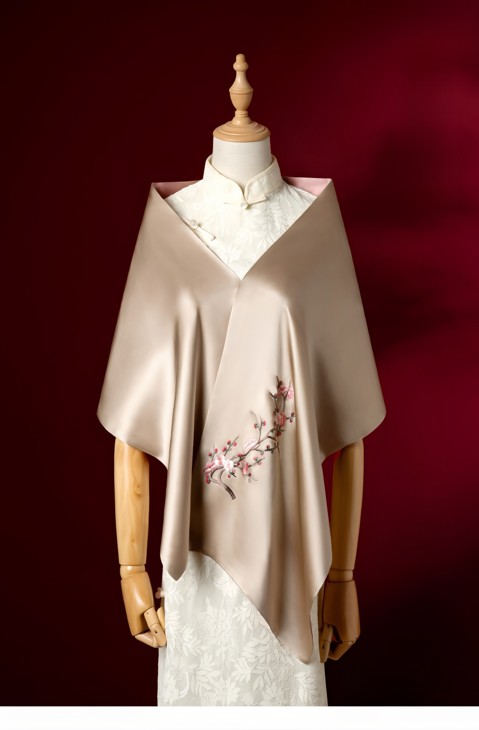 Premium Collection: Suzhou Embroidery Silk Scarf