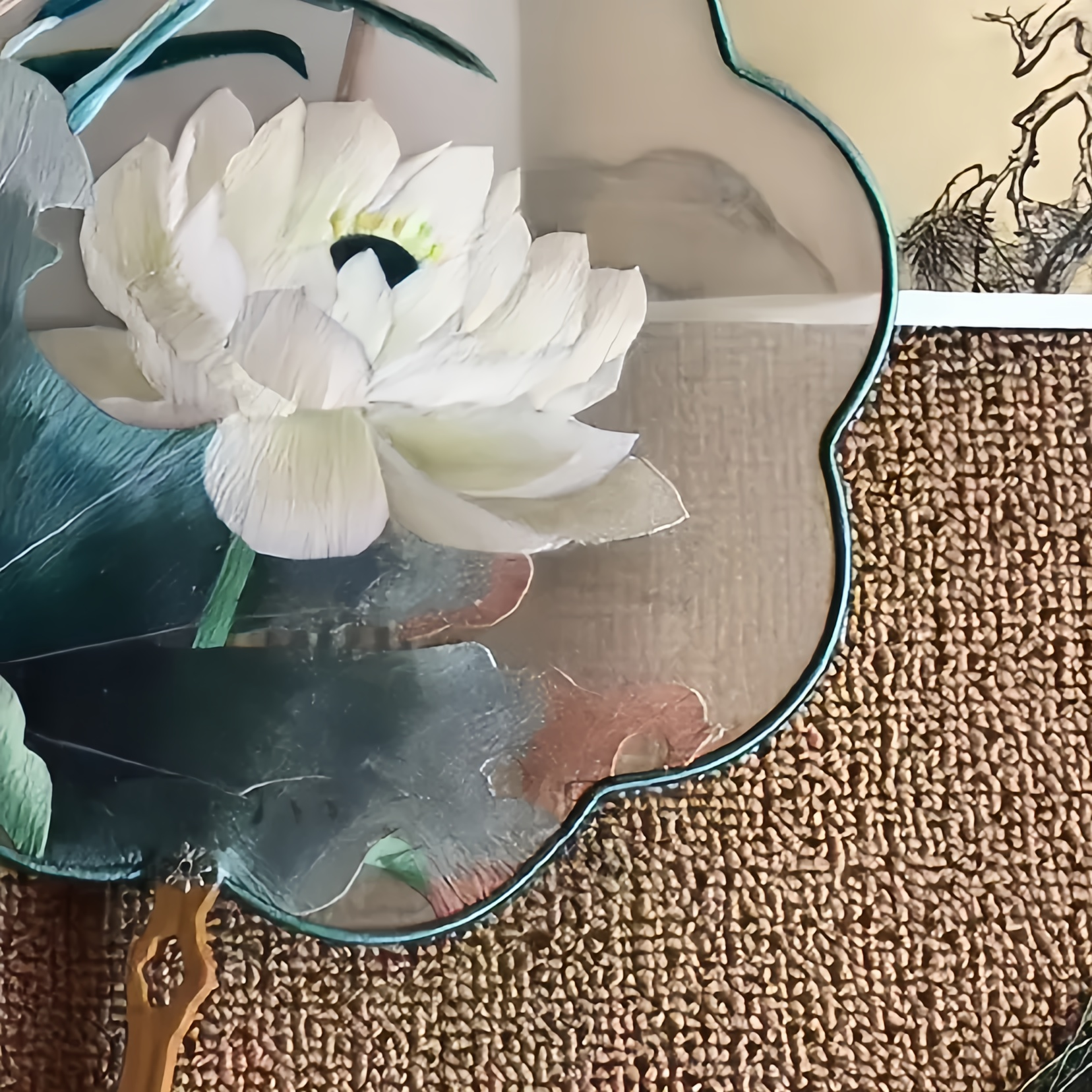 Suzhou Embroidery Pure Handmade Embroidered Palace Fan