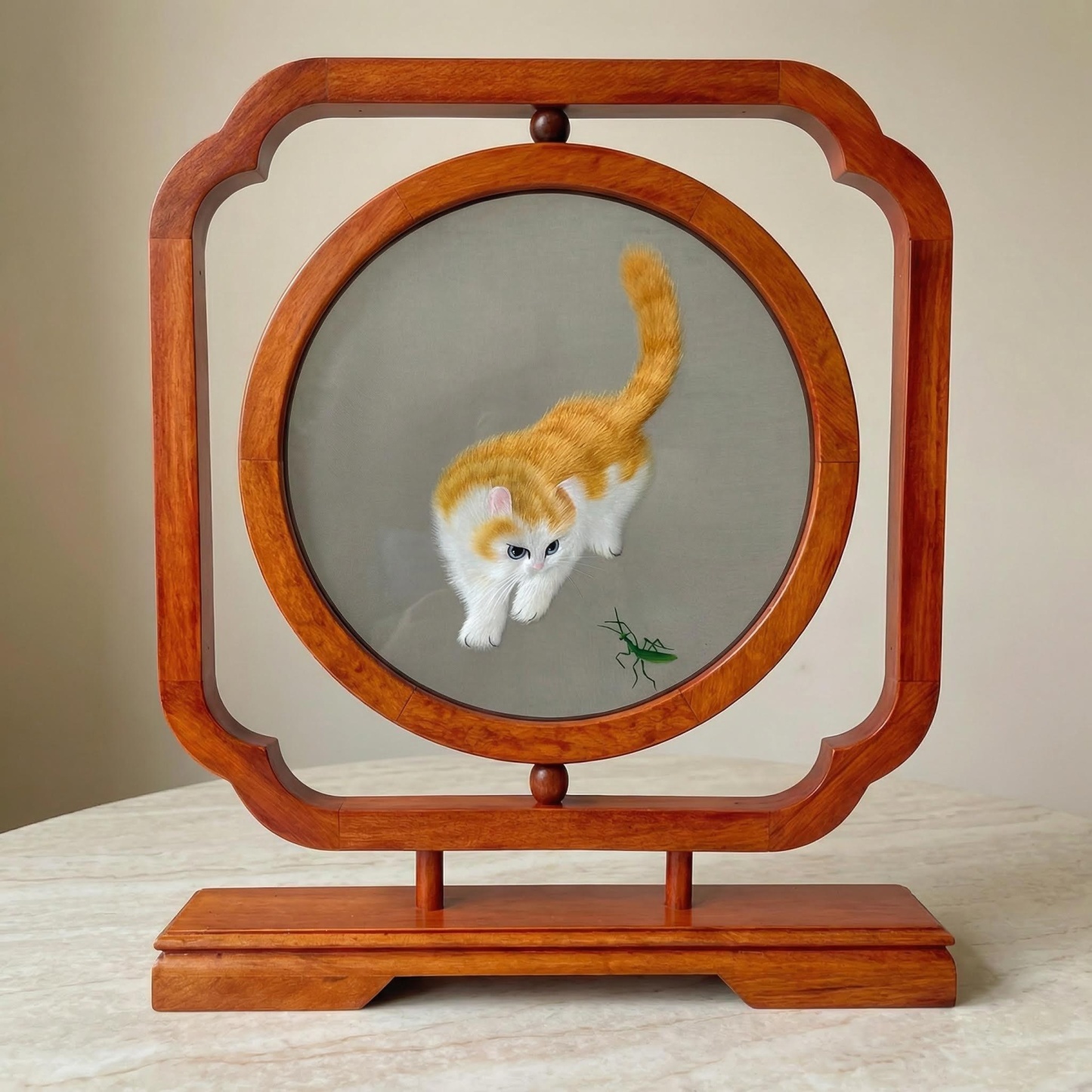 Su Embroidery Double-Sided Cat – 100% Handmade