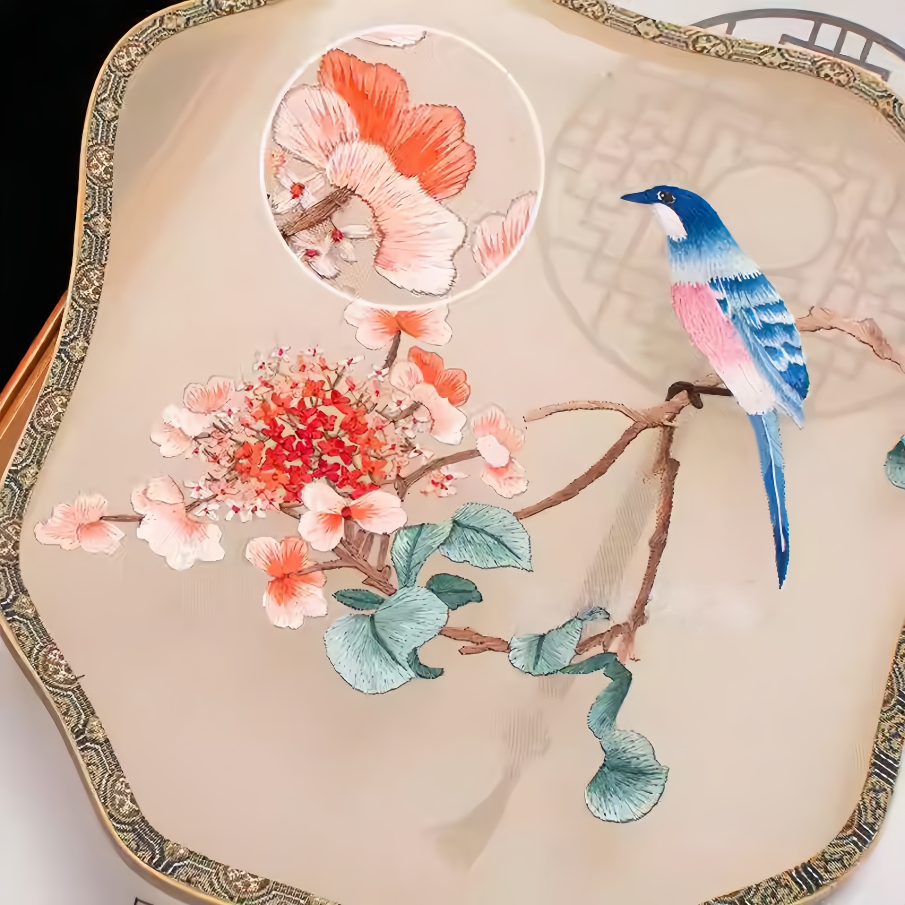 Handmade Suzhou Embroidery Round Fan