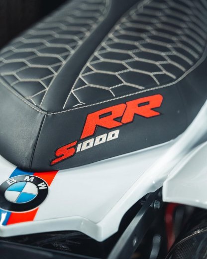 BMW S1000R - Mad Man Mechanics