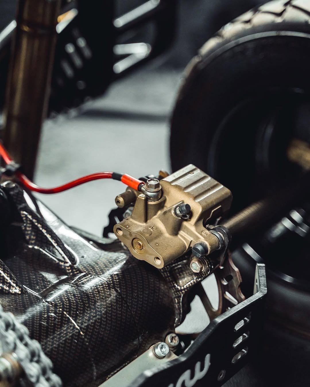 BMW S1000R - Mad Man Mechanics