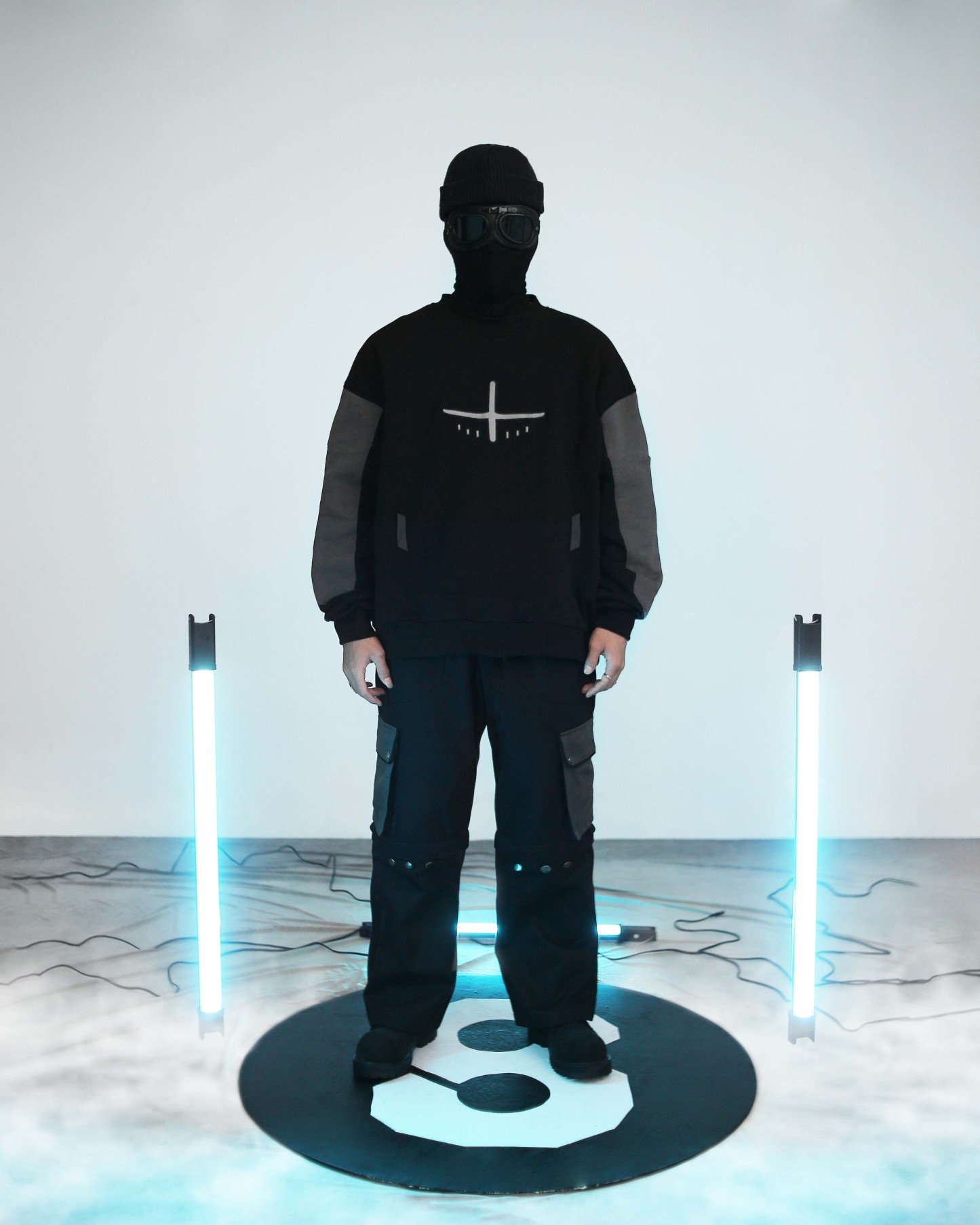 Kaiju - Oversize Sweater