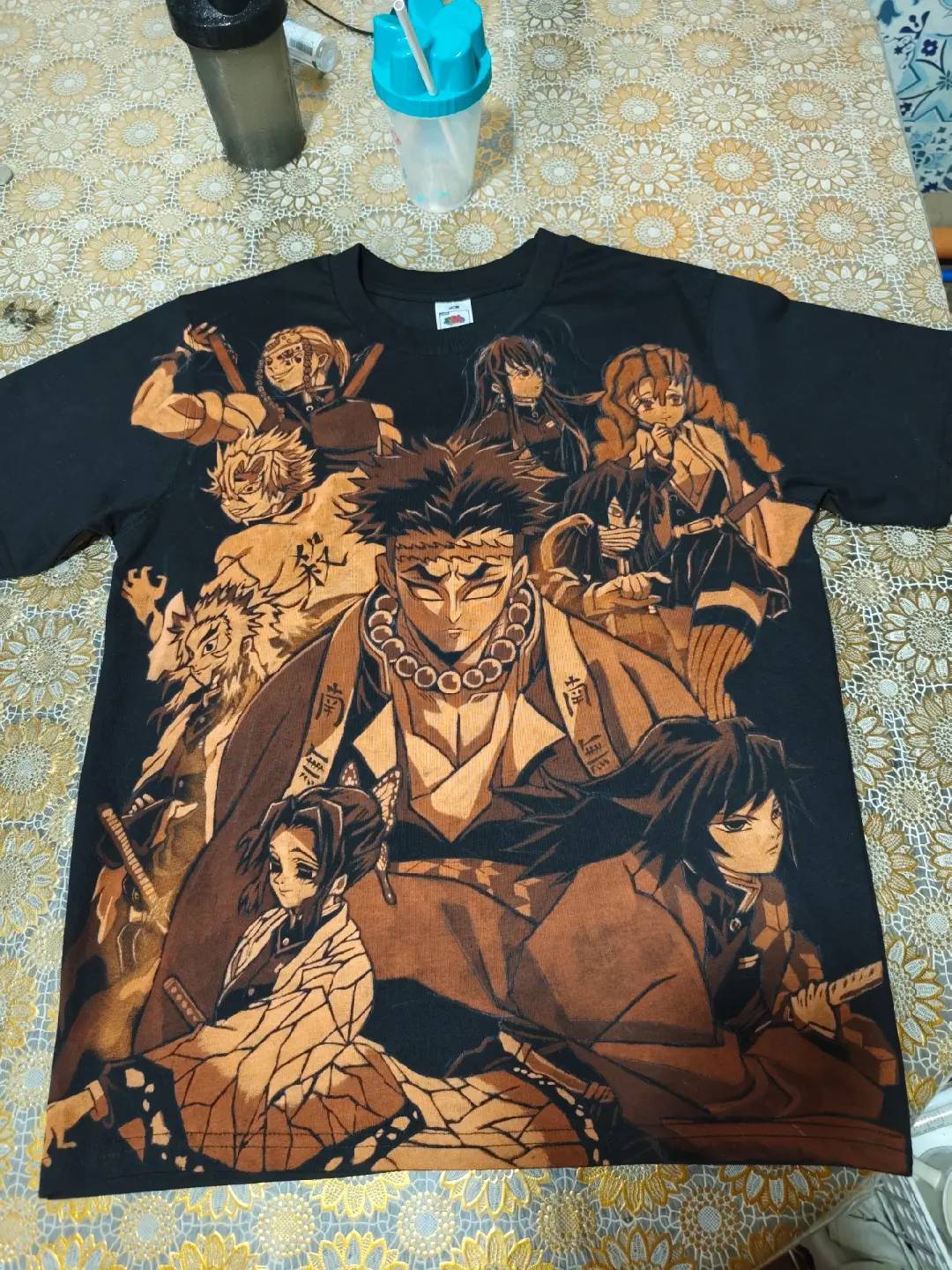 HASHIRAS BLEACHED TEE