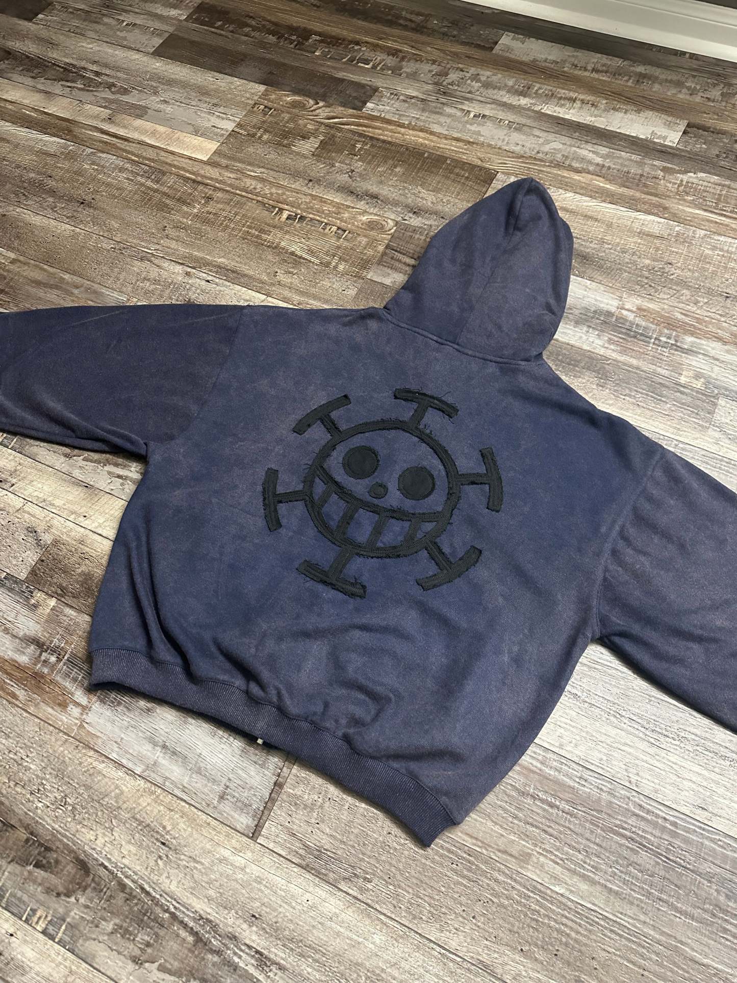 LAW ZIP-UP | ONE PIECE