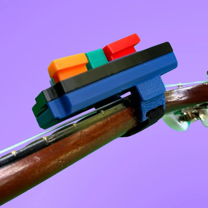 Clip-On Ukulele Helper for Beginners, Accessibility & Smooth Chord Transitions