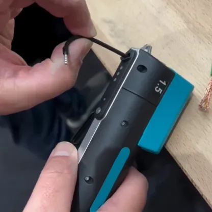 Automatic Wire Stripping & Crimping Device – Handheld Battery-Powered Tool