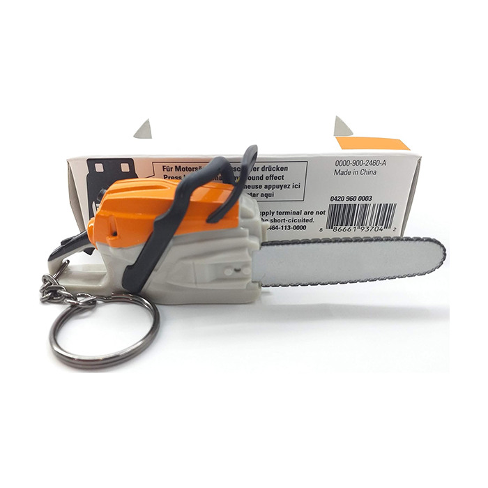 Chainsaw keychain with realistic battery-powered sound effects