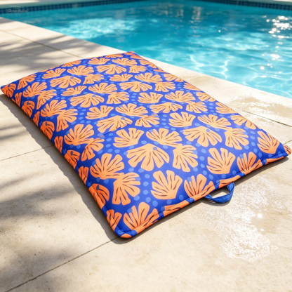 Luxury No-Inflation Pool Lounger – Oversized Comfort, Quick-Dry Fabric & Easy Carry Design