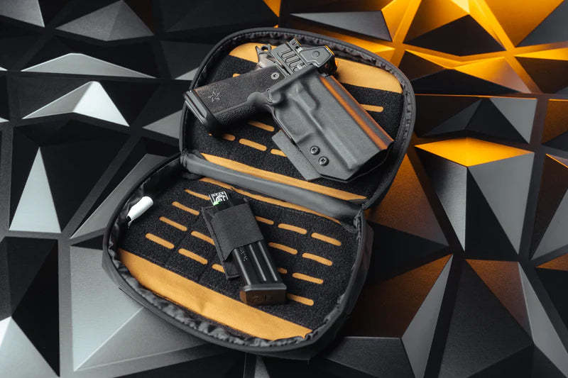 Waterproof nylon magnetic tactical bag