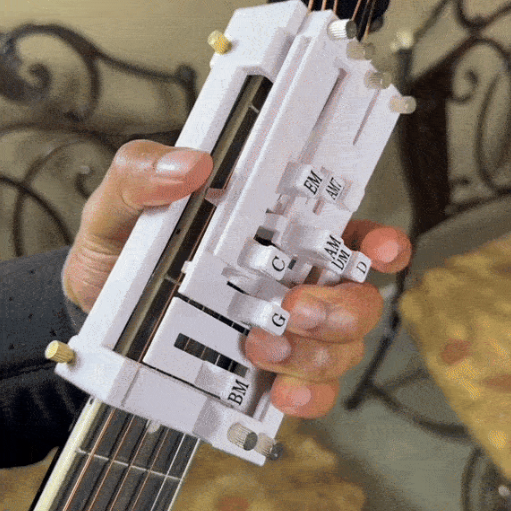 Guitar Chord Presser – Beginner Tool for Clean Chord Playing