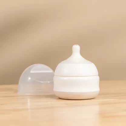 Hands-free anti-colic baby bottle