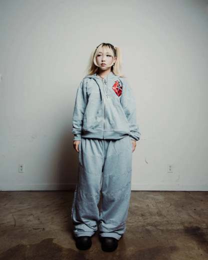 "Kurapika" Sweats (Grey) pholoh
