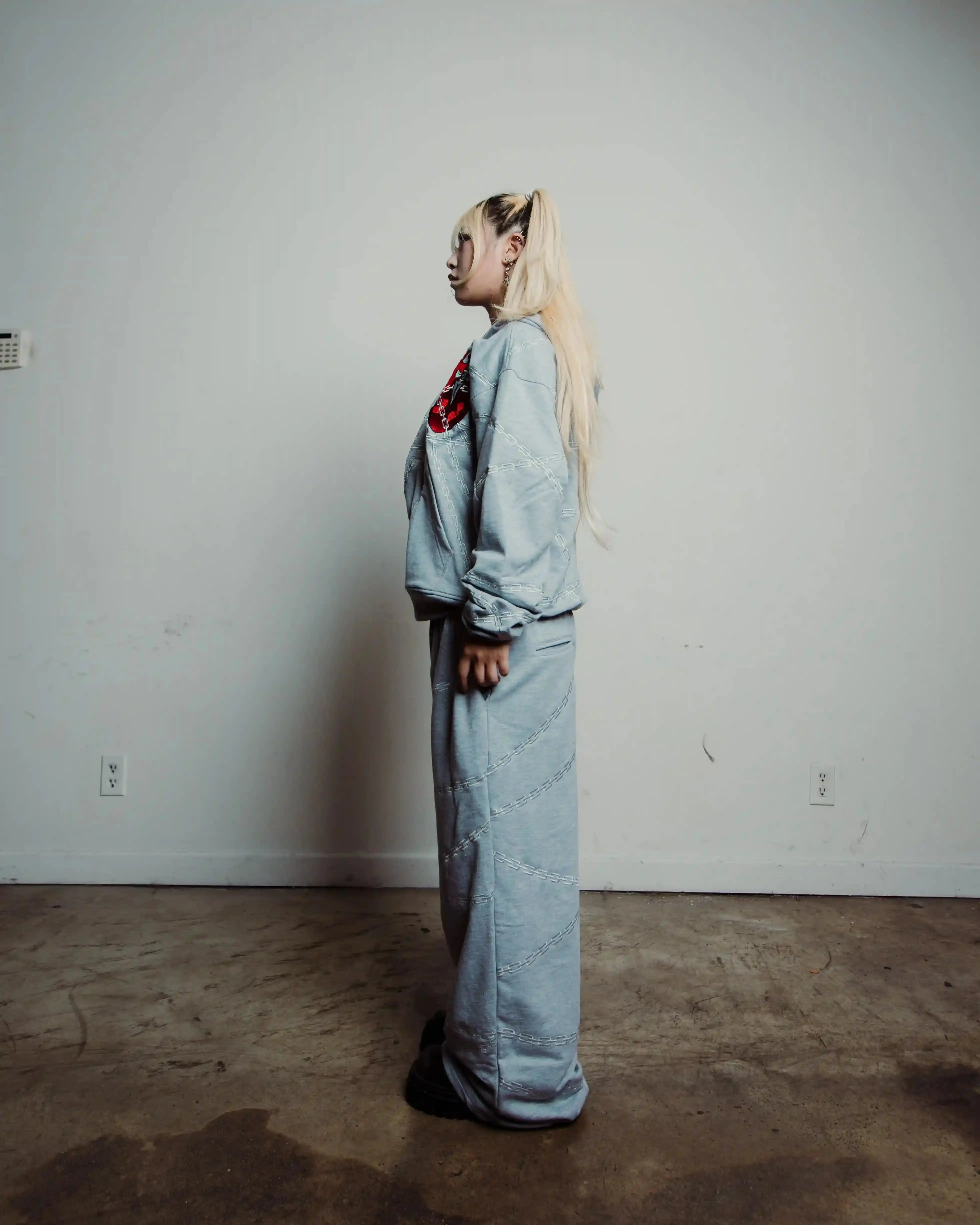 "Kurapika" Sweats (Grey) pholoh