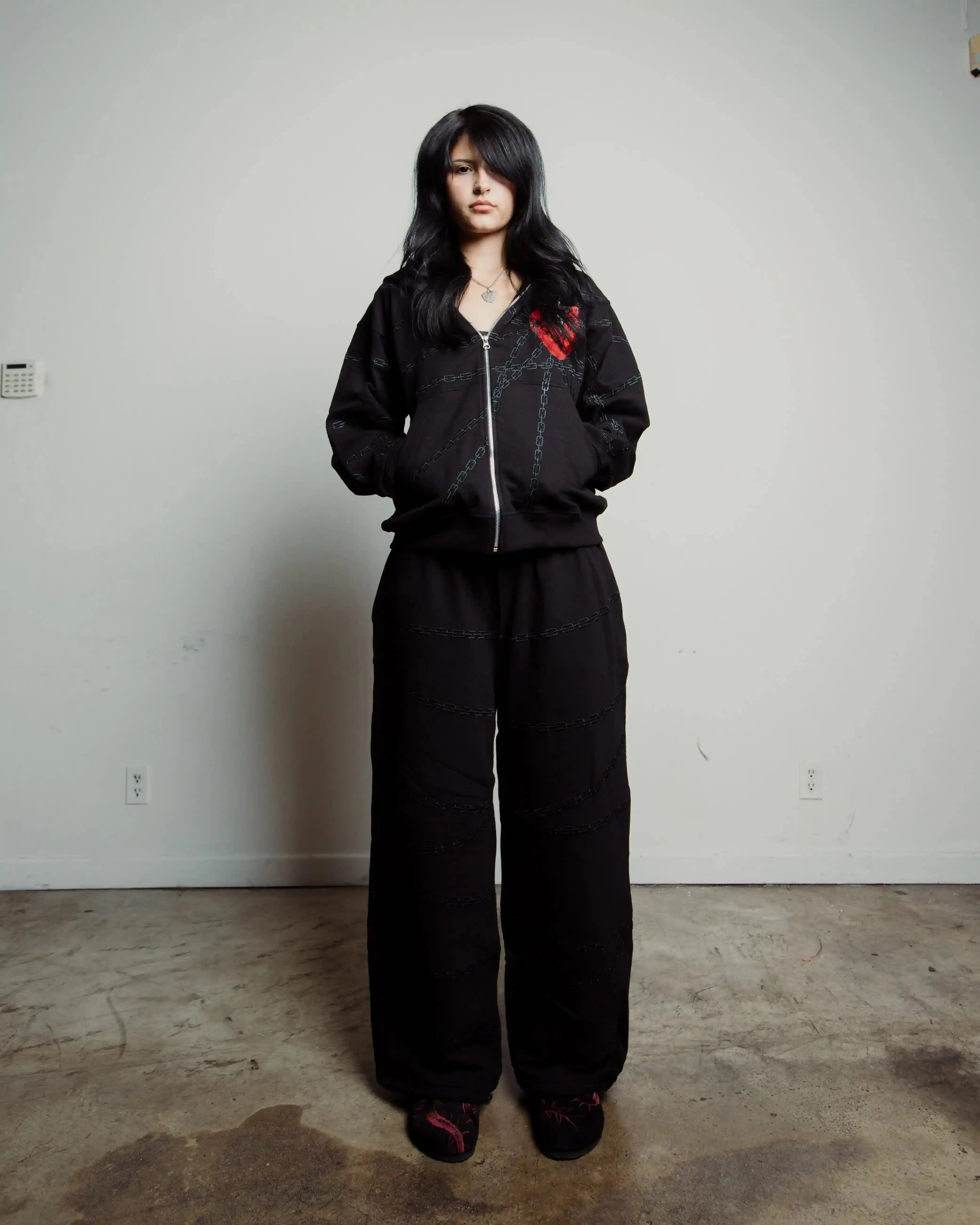 "Kurapika" Sweats (Black) pholoh