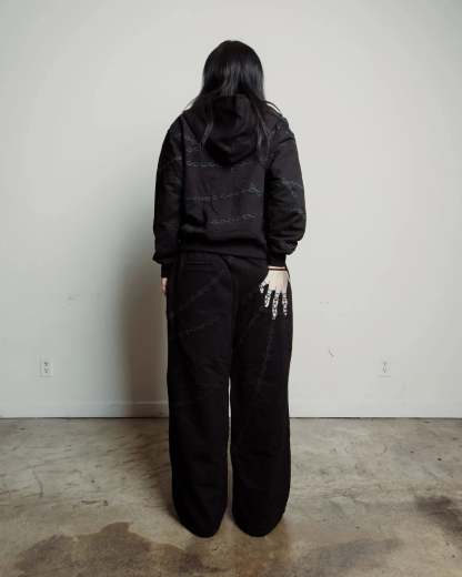 "Kurapika" Sweats (Black) pholoh